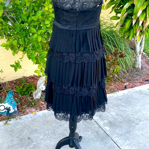 Beautiful 100% silk strapless black cocktail dress by Basix size 8 - Picture 4 of 8